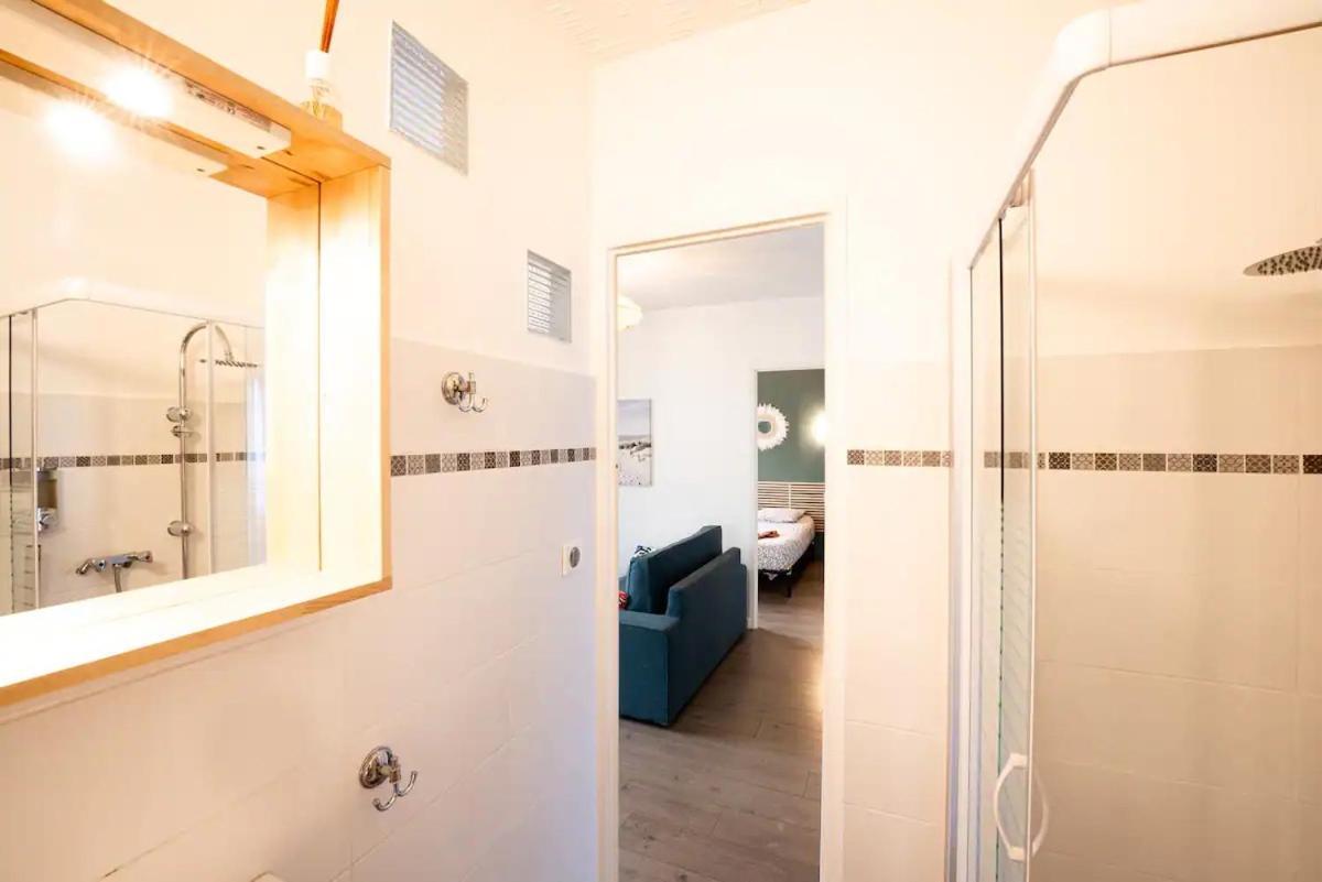 Appartement N2 Centre Village, Clim, Parking Gratuit Эг-Морт Экстерьер фото